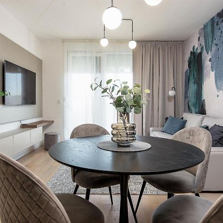City Lux Apartment 2 - With Garage And Balcony Zadar Exterior photo