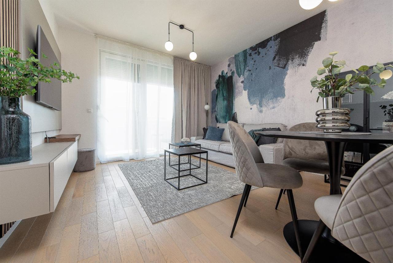 City Lux Apartment 2 - With Garage And Balcony Zadar Exterior photo
